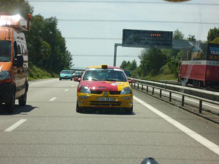 VOITURE.